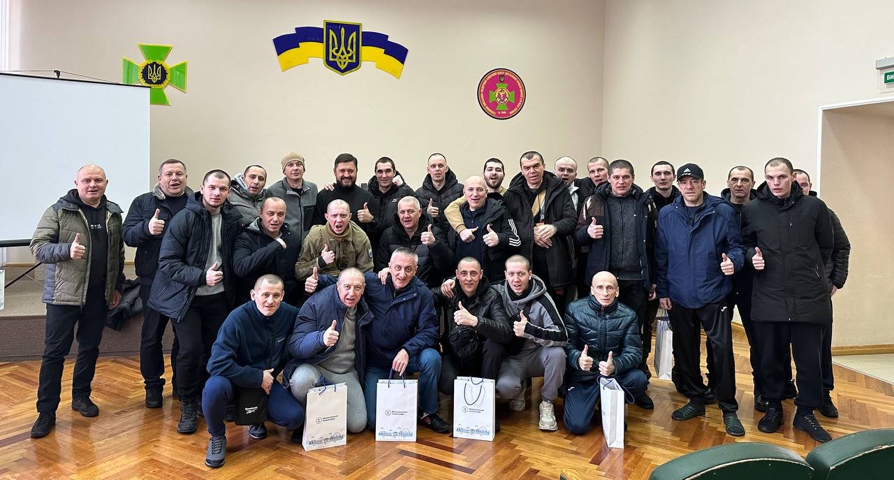 Оборонці Маріуполя разом з мером 